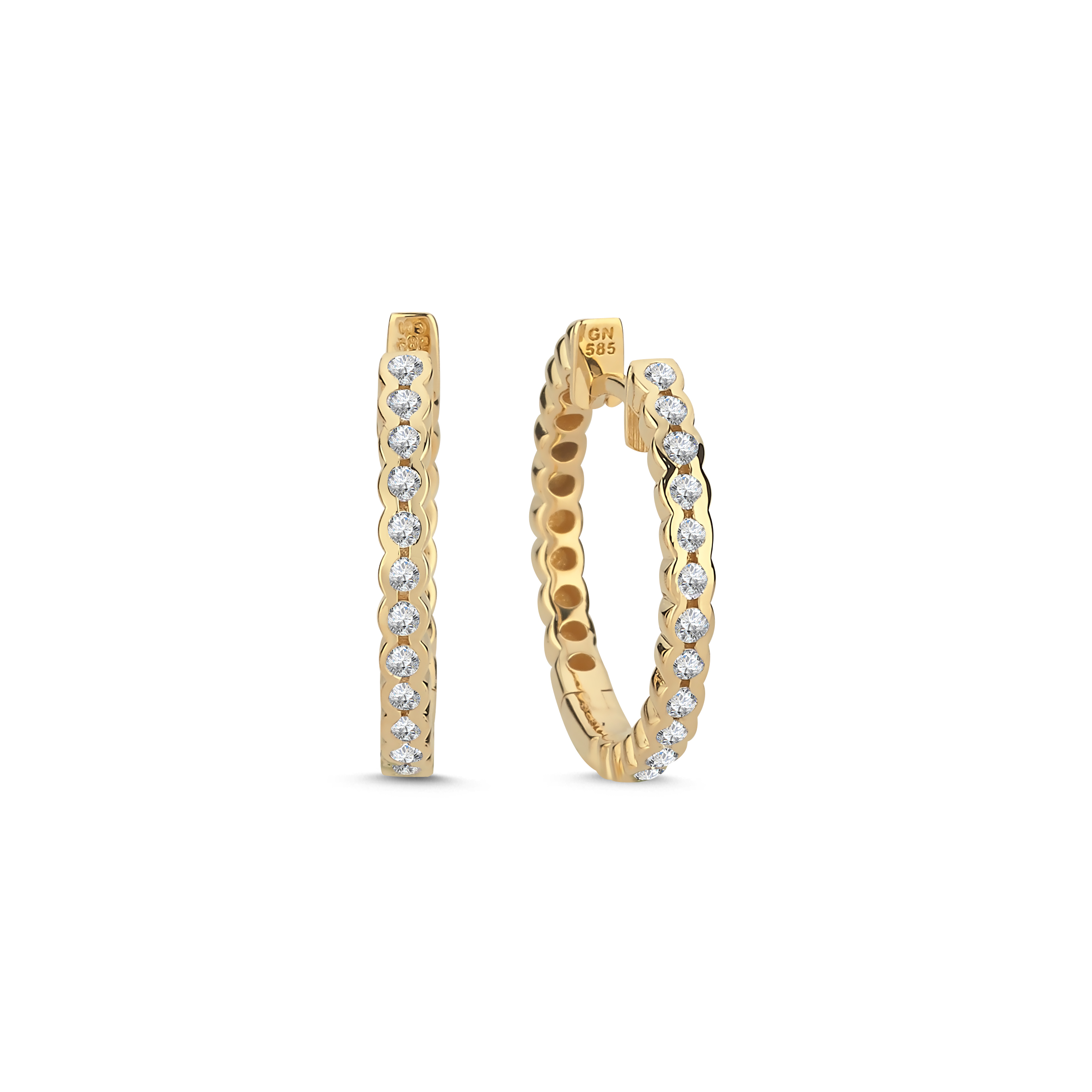 EARRING